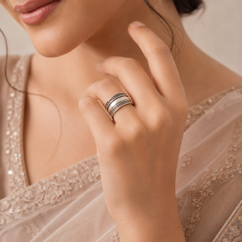Vanya Ethnic Groove Silver Ring