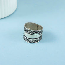 Vanya Ethnic Groove Silver Ring
