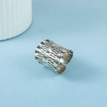 Yamini Ethnic Engraved Detailing Silver Ring