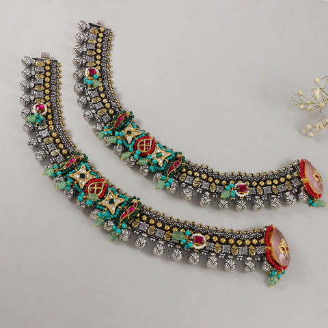 Kavya Navrang Silver Anklets