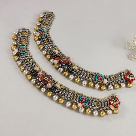 Rupali Ghungroo Charm Silver Anklets