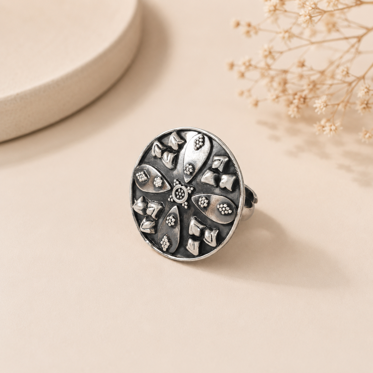 Deeksha Ethnic Border Design Silver Ring