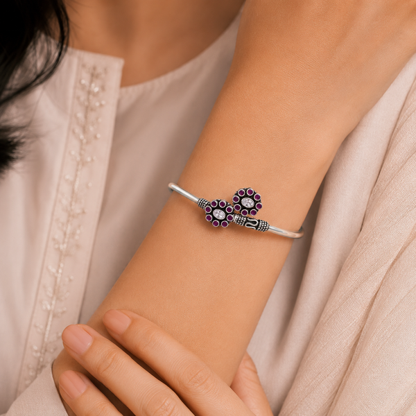 Shreya Timeless Floral Glow Silver Bracele