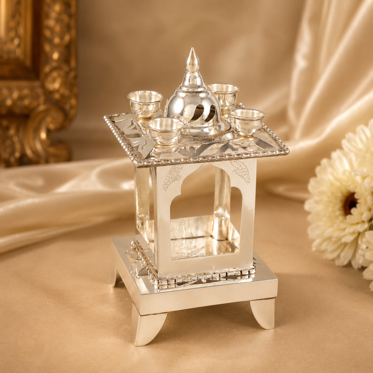 Mandap Style Silver Hatri