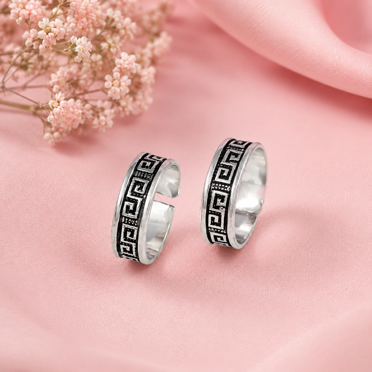 Rekha Greek Key Classic Silver Toe Rings