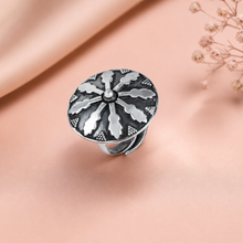 Avni Floral Aura Silver Ring