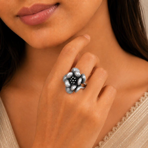 Shreya Beautiful Flower Design Silver Ring