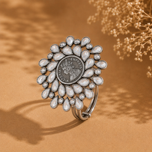 Avni Victoria Crown Silver Ring