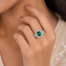 Avni Green Majesty Silver Ring