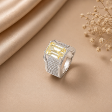 Vanya Sunshine Crystal Silver Ring