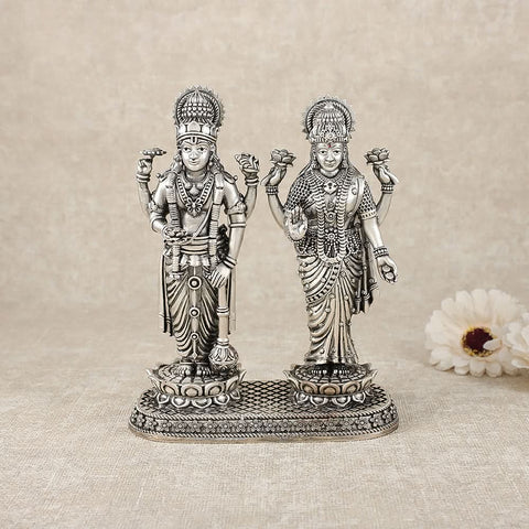 Divine Lakshmi Narayan Idol