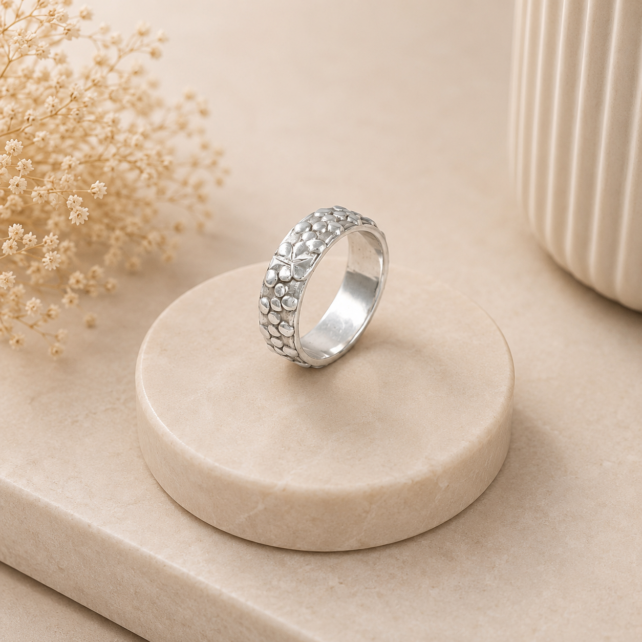 Ranveer Pebble Shine Silver Band For Him