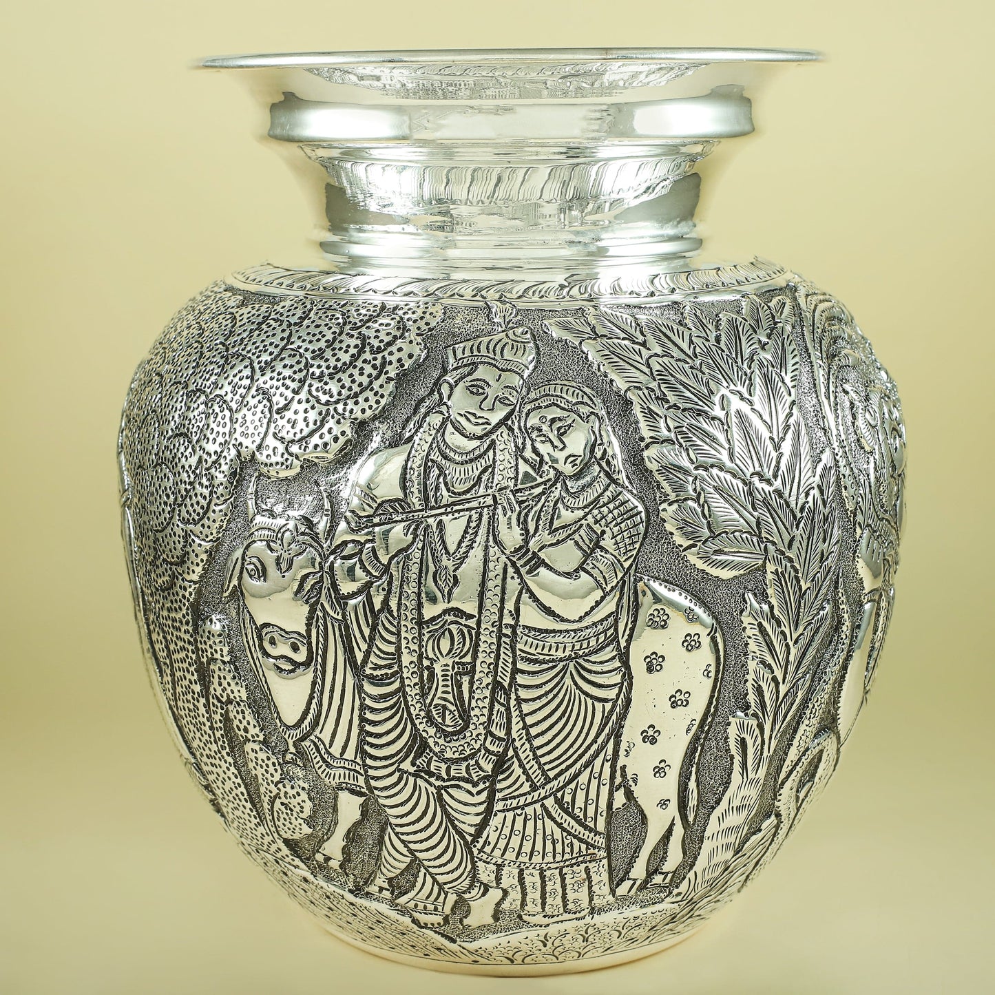 Madhava Precious Silver Kalash