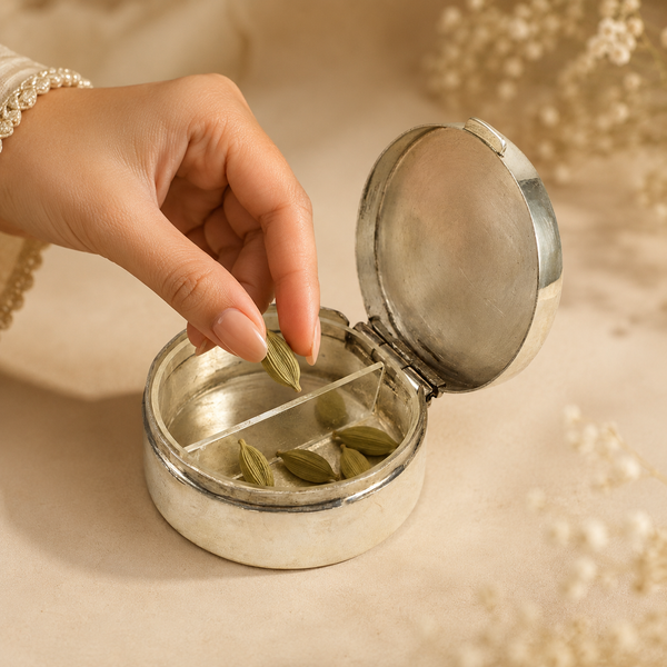 Trendy Silver Box
