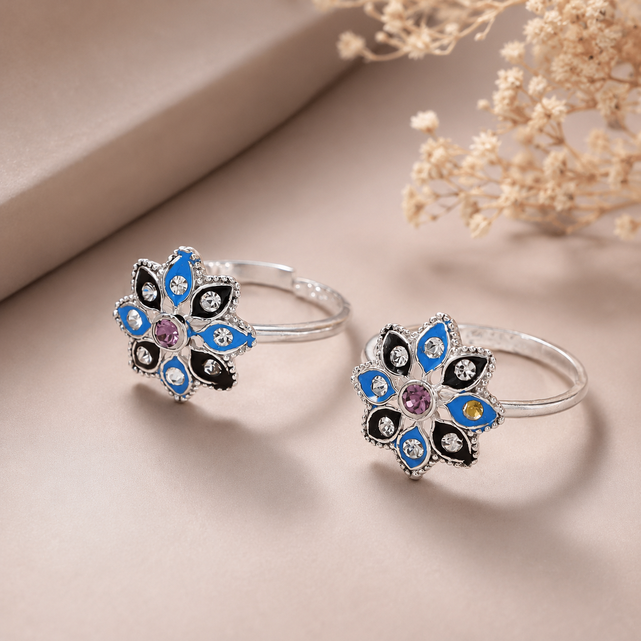 Seema Blue Floral Silver Toe Rings