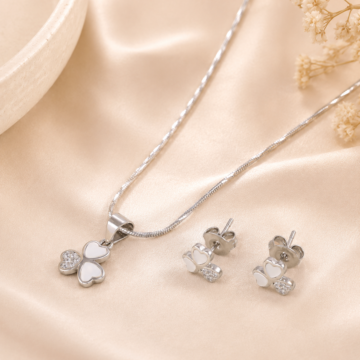 Jiya Heart Charm Silver  Pendant Set