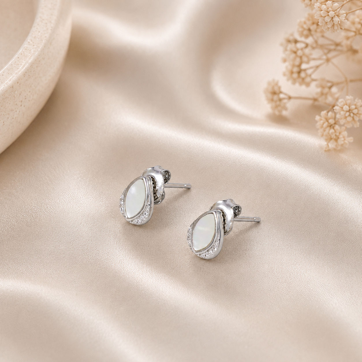 Reena Pearl Drop  Silver Pendant Set