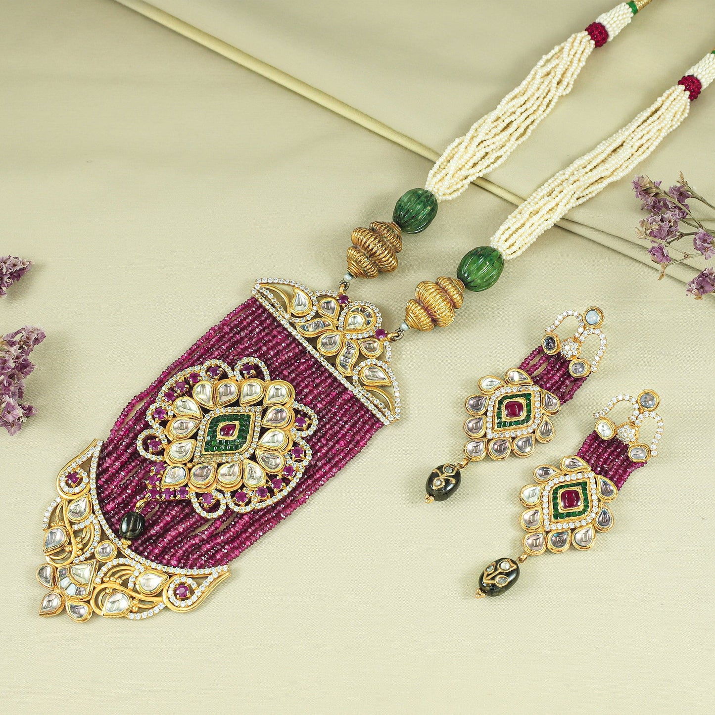 Lavika Royal Gold Necklace Set