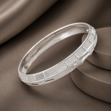 Yuvan Regal Dot Silver Kada For Him