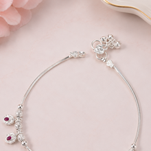 Miraya Soft Shine Silver Anklets
