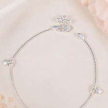 Aditi Minimal Flower Charm Anklets