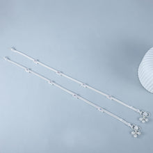 Tanvi Floral Charm Chain Silver Anklet