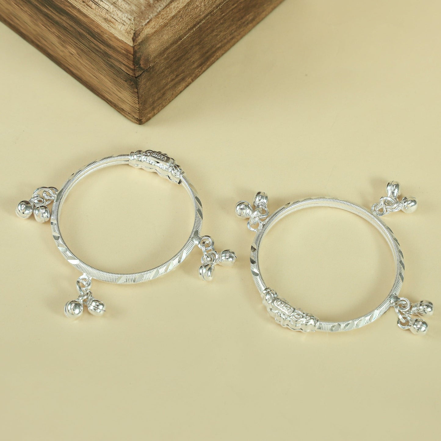 Arian Silver Baby Bangles