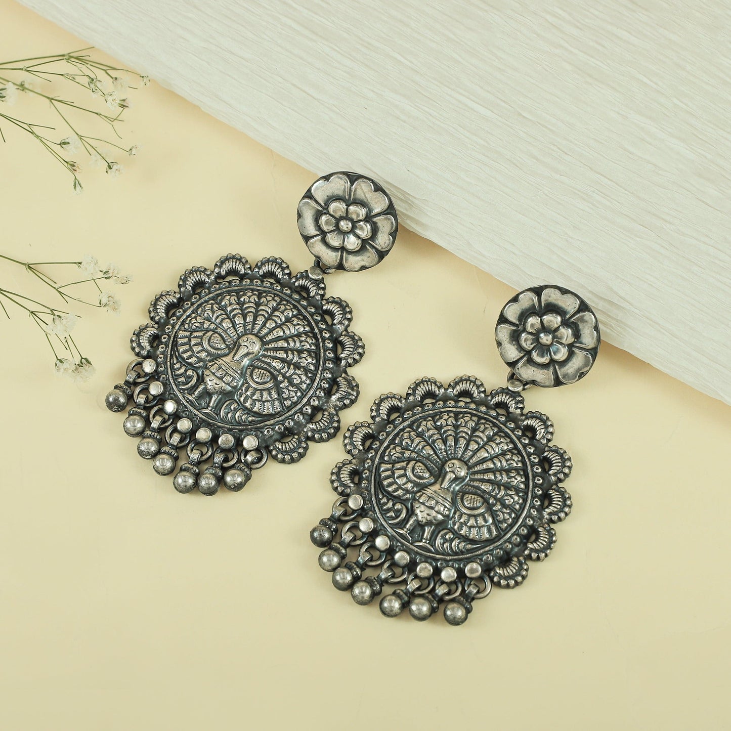 Kavina Elegant Silver Earrings