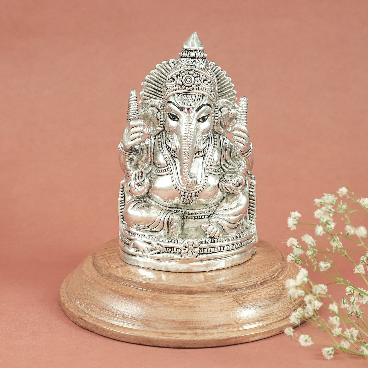 Classy Ganesha Silver Idol