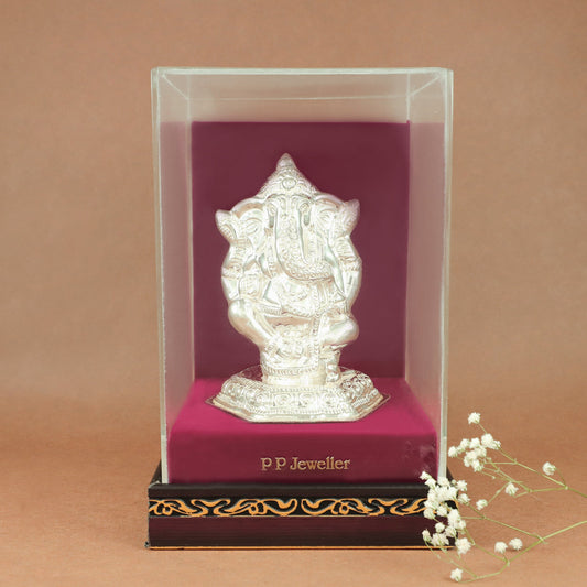 Beautiful Gajanan Silver Idol