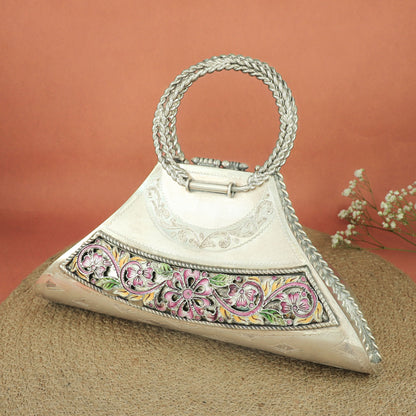 Ravishing Silver Purse