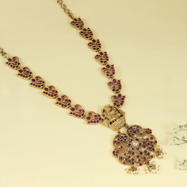 Lakshita Floral Silver Necklace