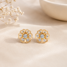 Veda Charming Blossom Gold Earrings