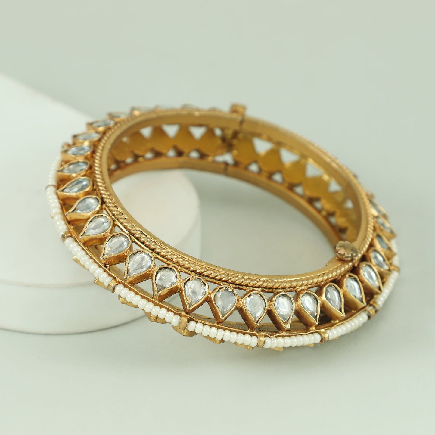 Anishtha Hinged Opening Kundan Silver Bangle