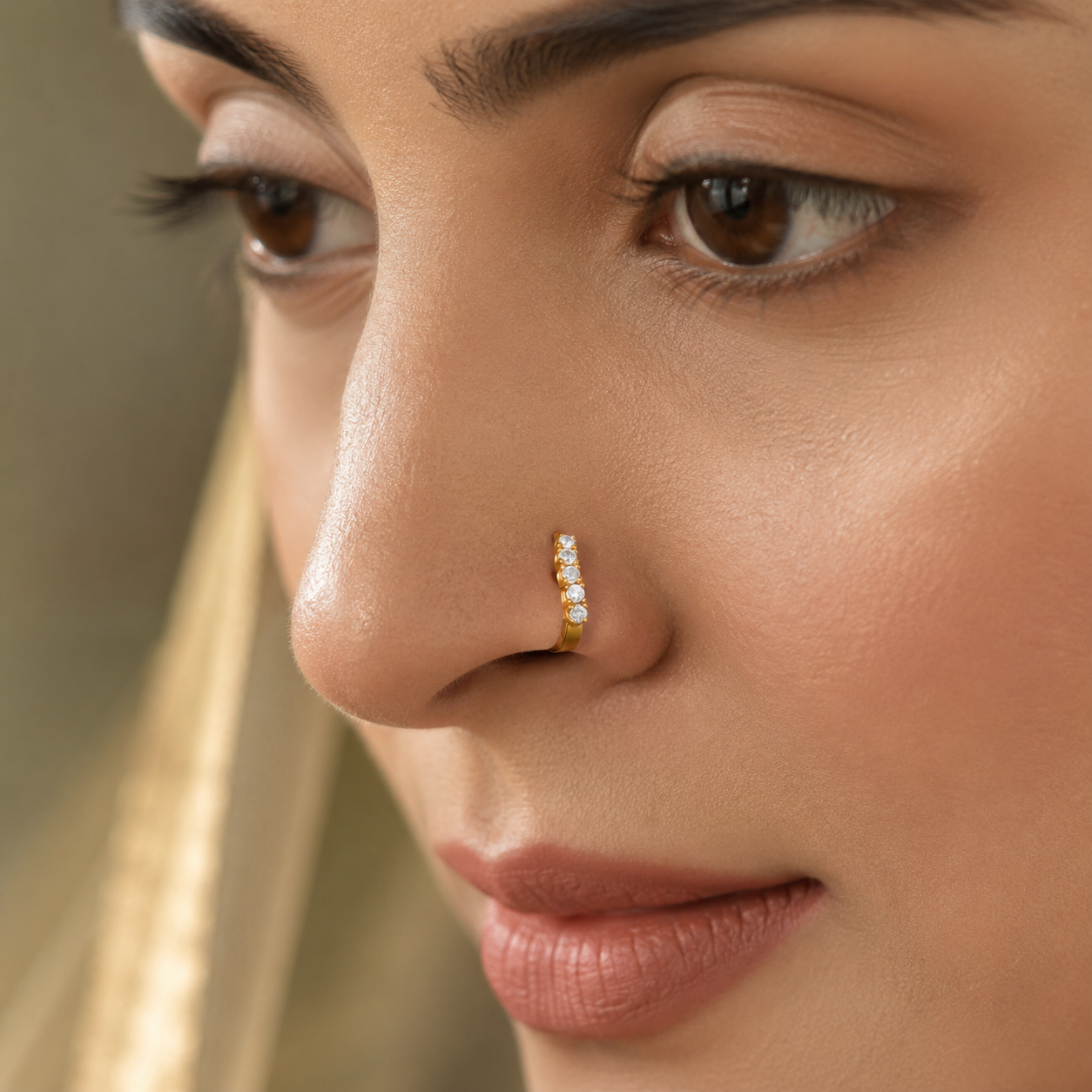 Shine Hoop Gold Nose Ring