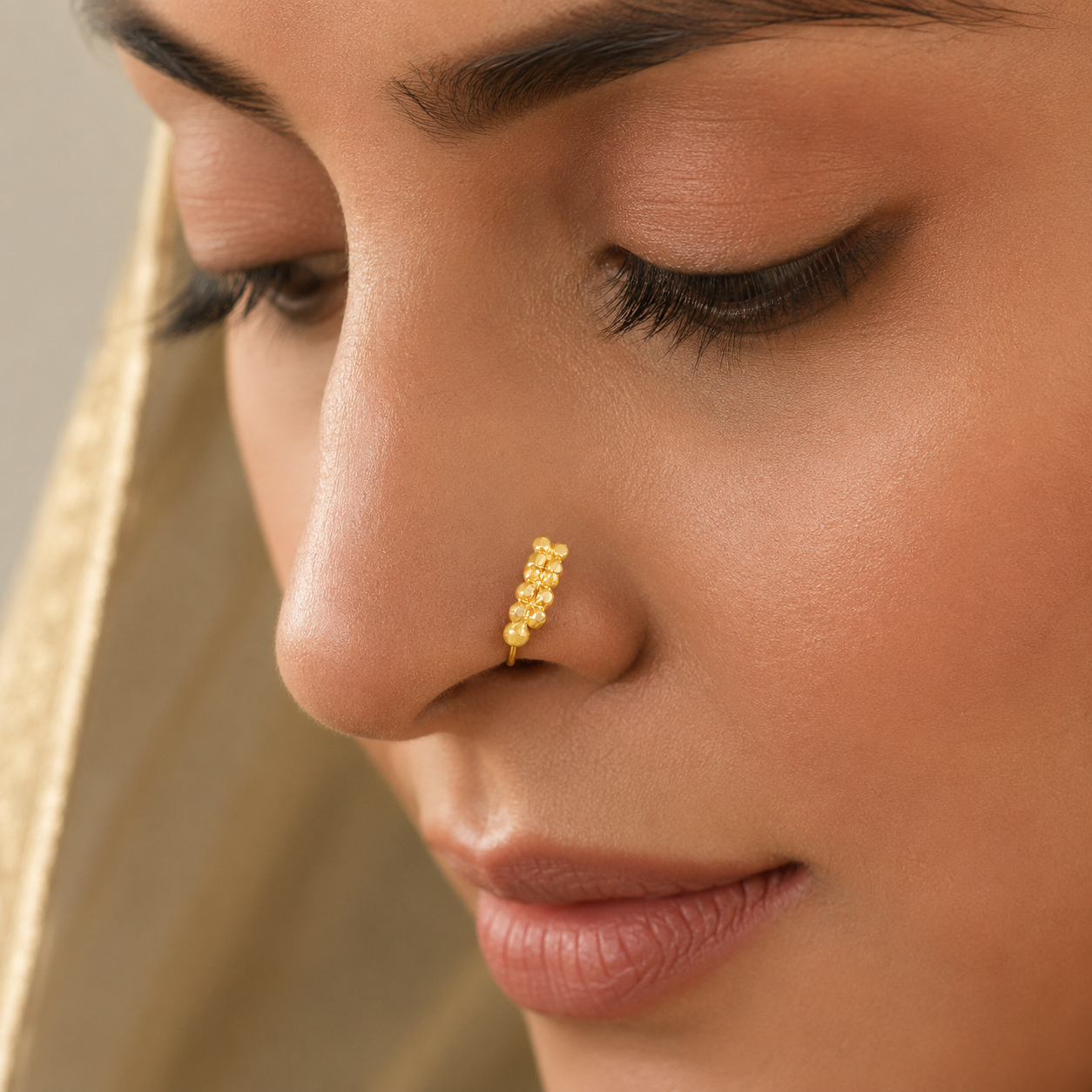 Reeva Bloom Bead Gold Nose Ring