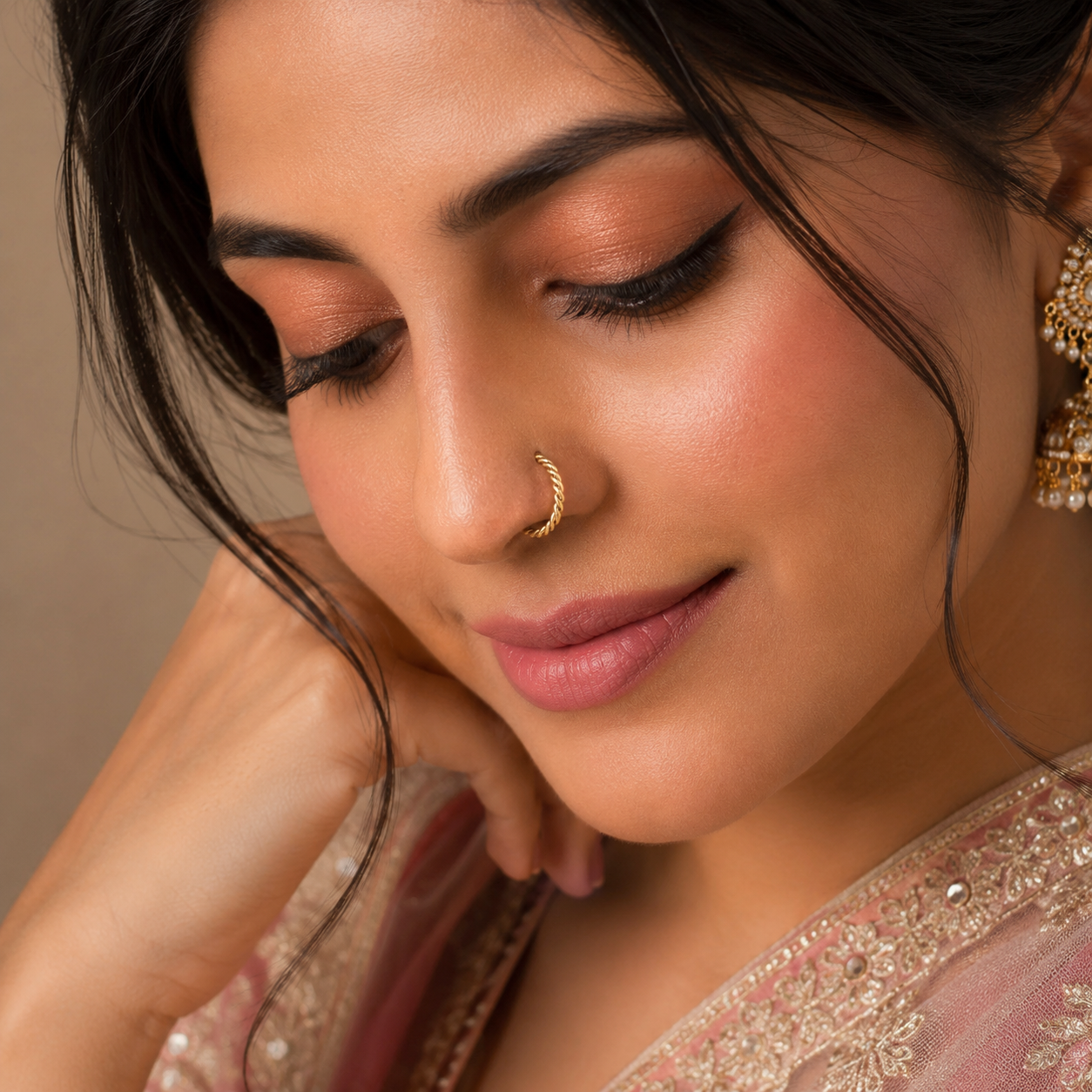 Twirl Gold Hoop Nose Ring