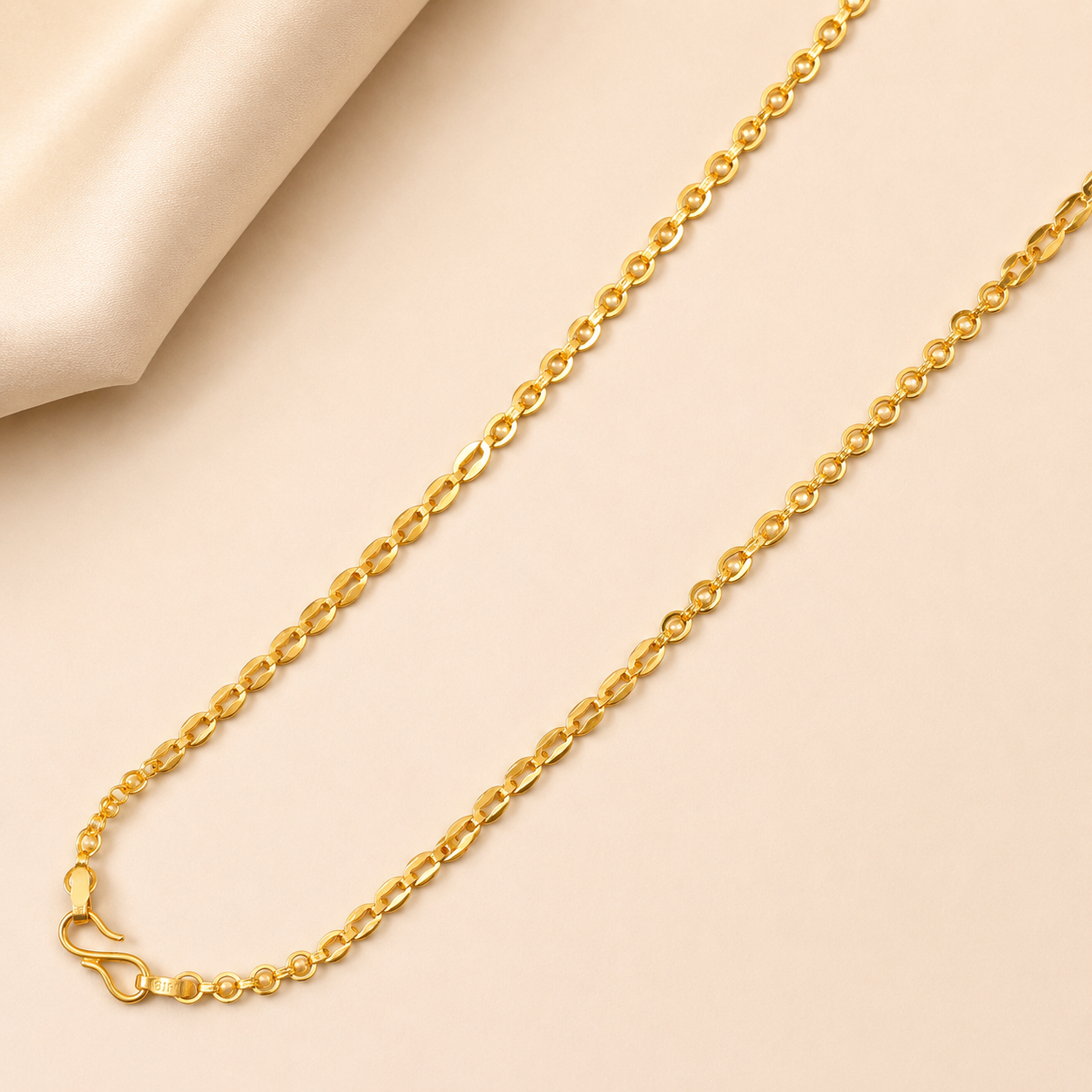Ishita Fancy Oval Link Gold Chain