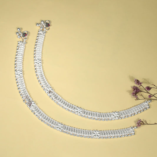 Sanjh Radiant Silver Anklets