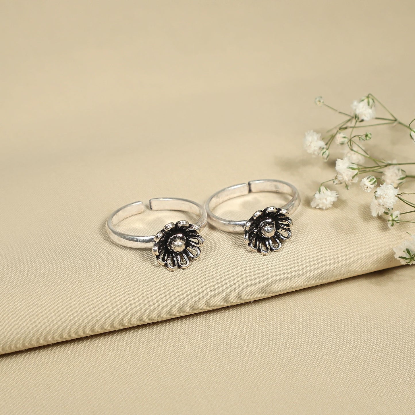 Ethereal Silver Toe Rings