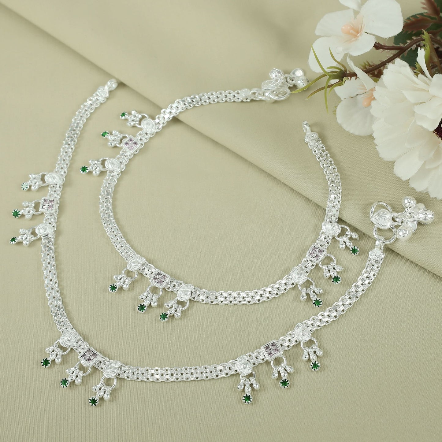 Inaya Silver Anklets