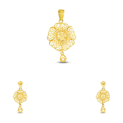 Shivika Stunning Gold Pendant Set