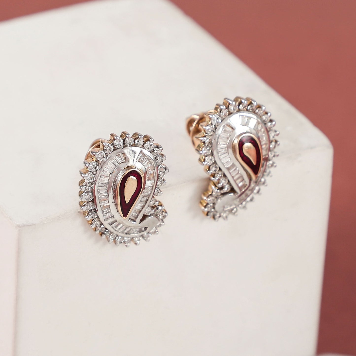 Ekani Lovely Diamond Earrings