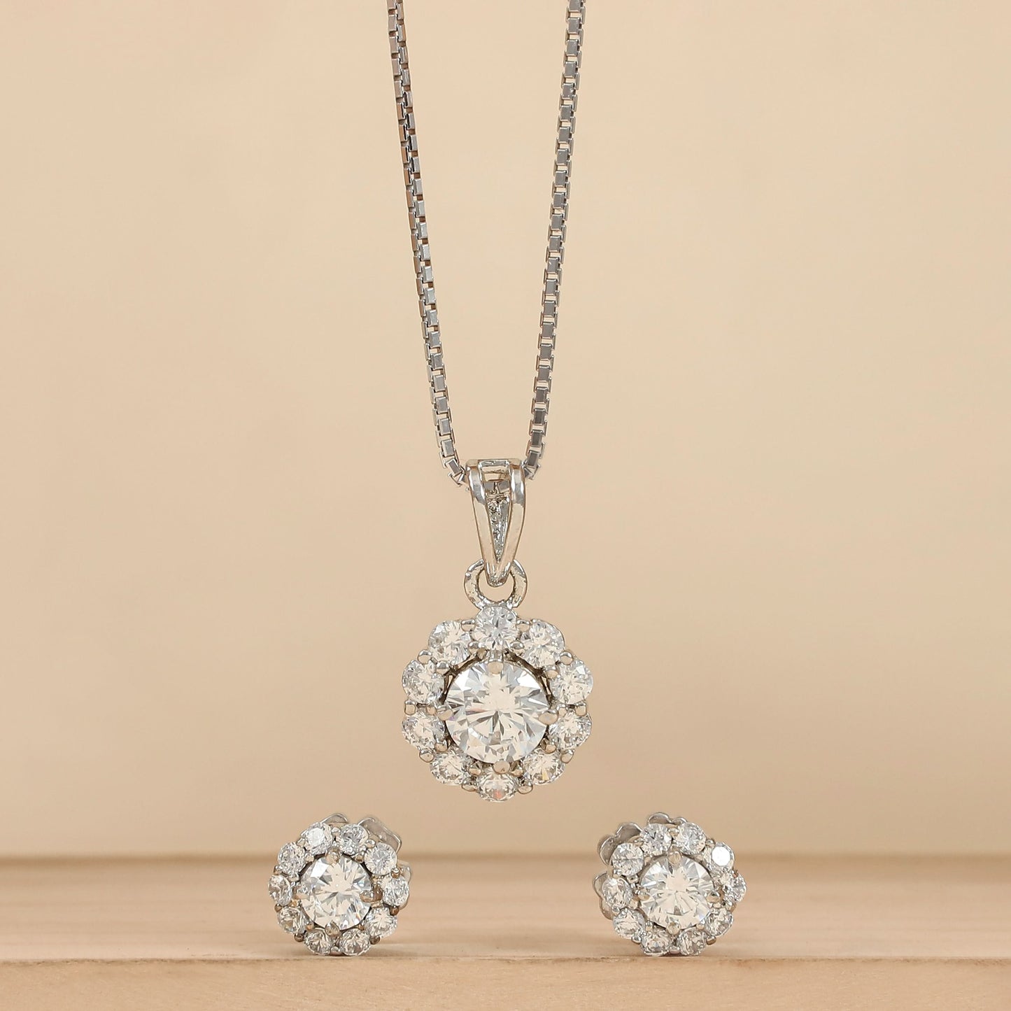 Triya Gleaming Silver Pendant Set