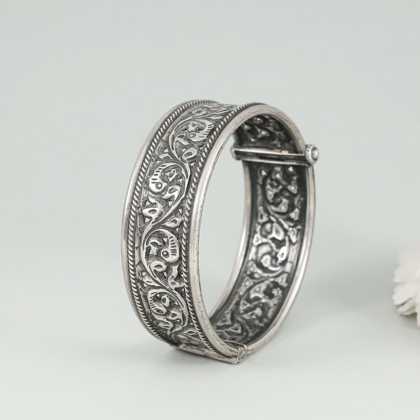 Rima Classy Silver Bangle