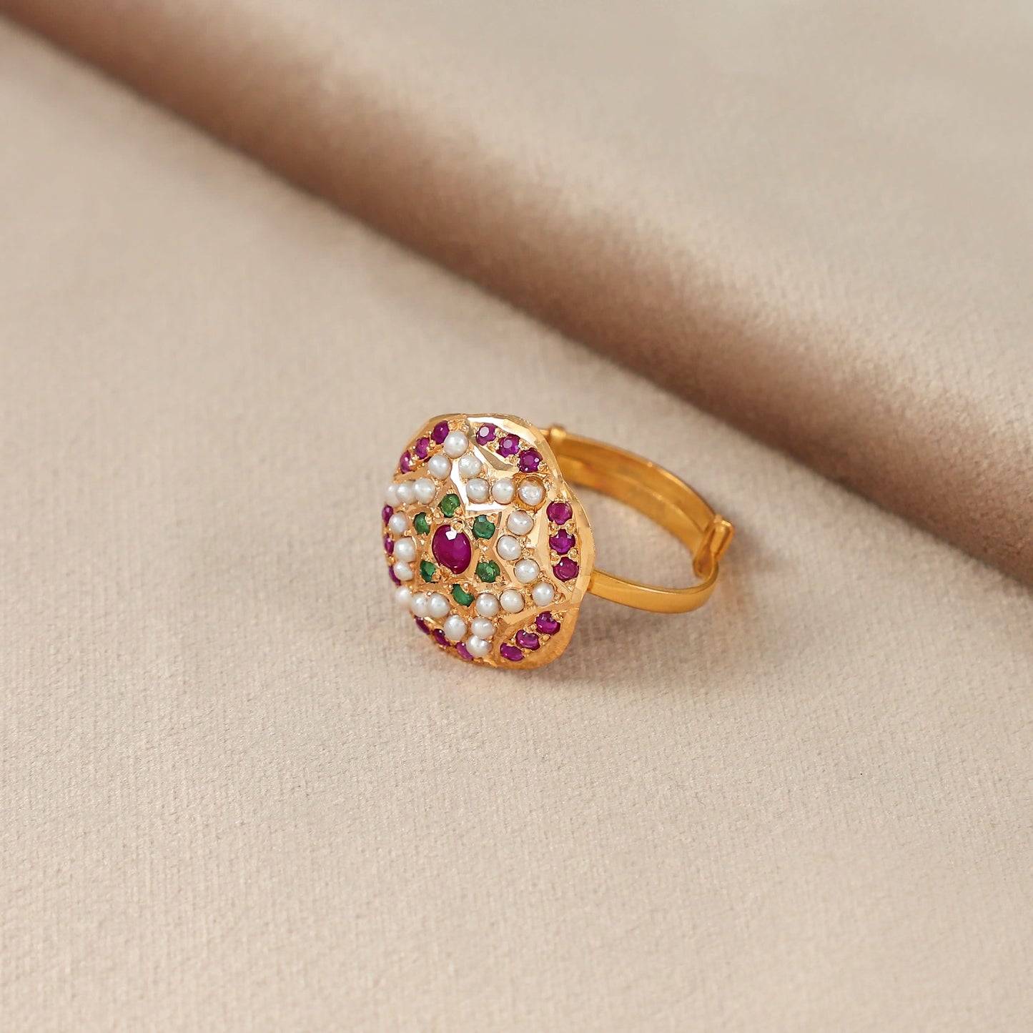 Falak Elegant Gold Ring