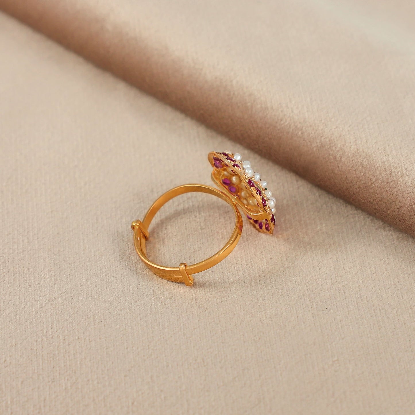 Falak Elegant Gold Ring