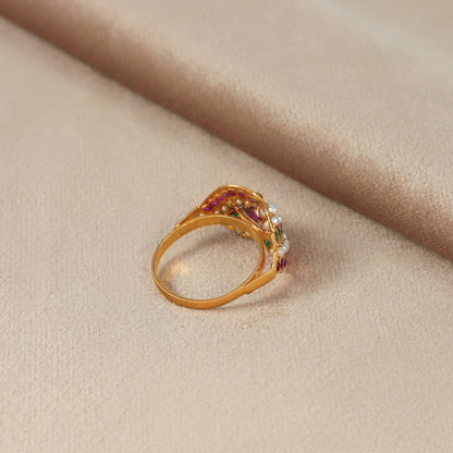 Hiral Charming Gold Ring