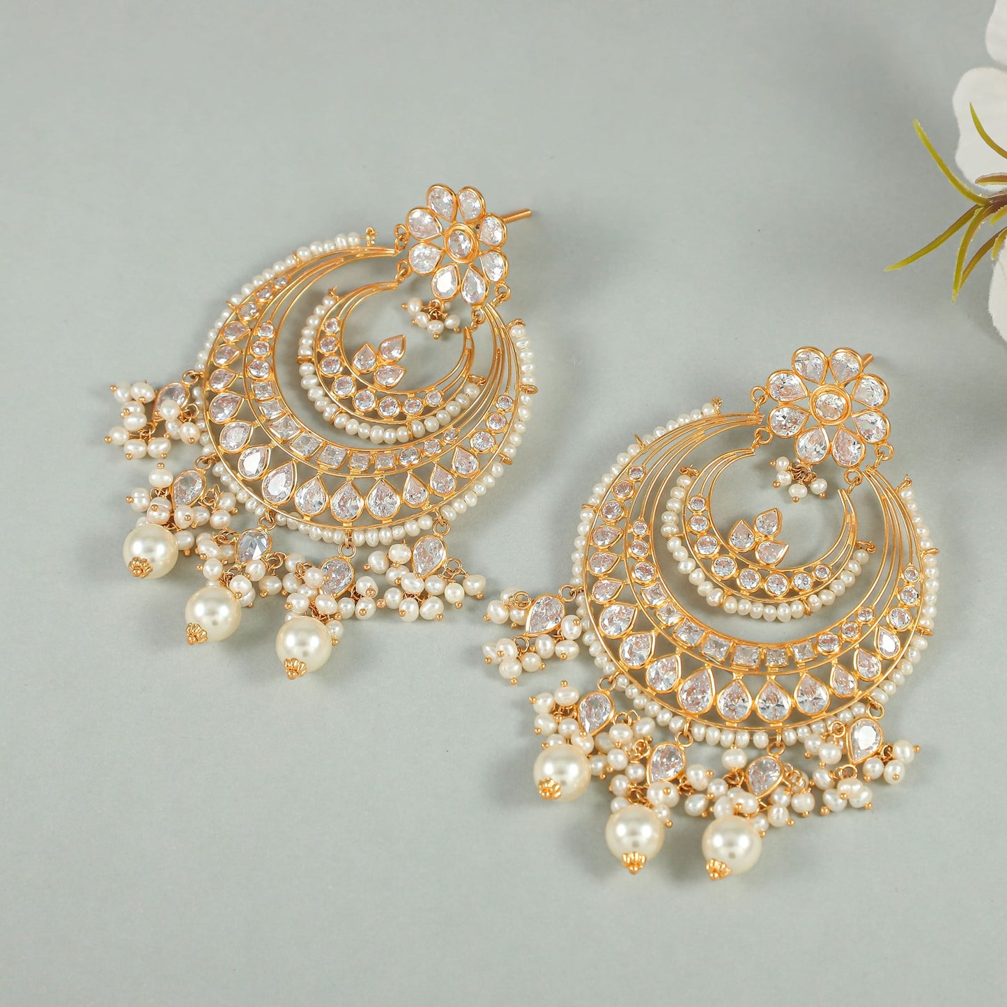 Myra Charming Gold Earrings