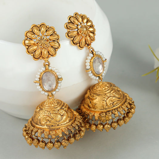 Lajita Traditional Gold Earrings